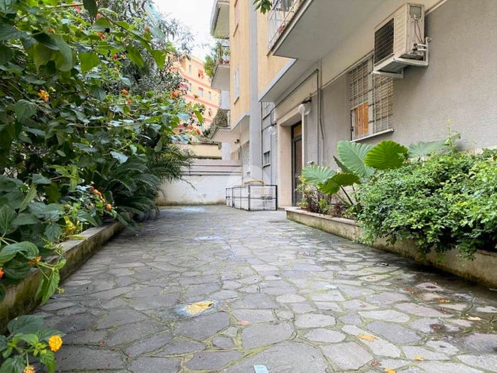Appartamento trilocale in vendita in Via di Val Tellina, Colli Portuensi Casaletto, Roma