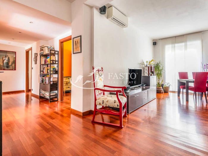 Appartamento trilocale in vendita in Via Macedonio Melloni, Piave Tricolore, Milano