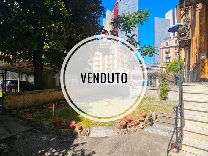 Appartamento quadrilocale in vendita in Via Giovanni Tomaso Invrea, Foce, Genova