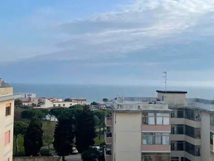 Appartamento quadrilocale in vendita in Centro, Piombino
