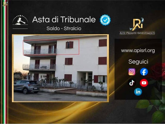 Appartamento con 5 locali in vendita in Via Provinciale NolaSaviano, Centro, Nola