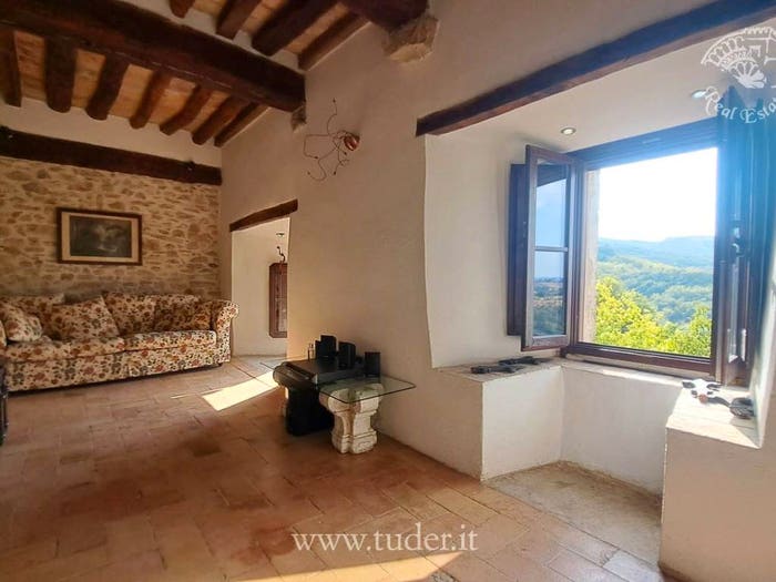Casa quadrilocale in vendita in Via dei Castelli, Gualdo Cattaneo