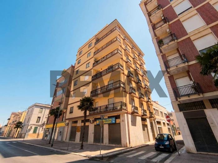 Appartamento trilocale in vendita in Via Marco Aurelio, Commenda, Brindisi