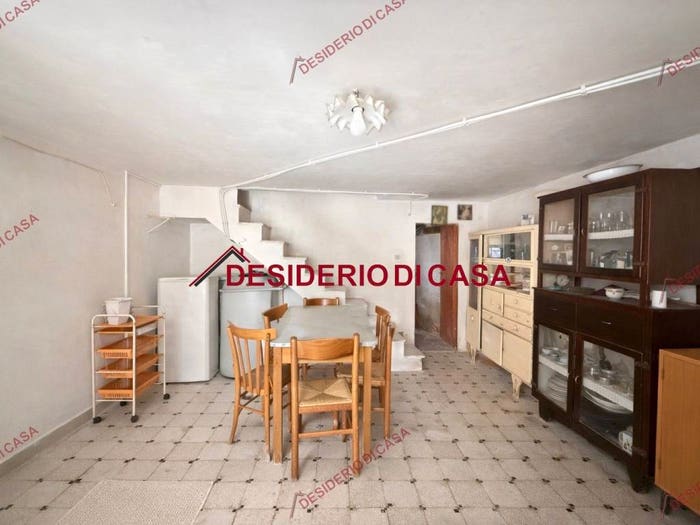 Casa con 5 locali in vendita in Via Cocchiara, Mistretta
