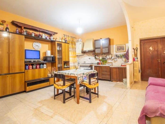 Appartamento trilocale in vendita in VIA CAVOUR, Centro, Marcellina