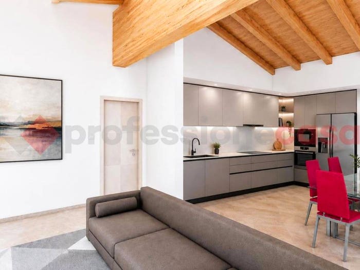 Casa quadrilocale in vendita in VIA BERTOLDE SNC, Lendinara