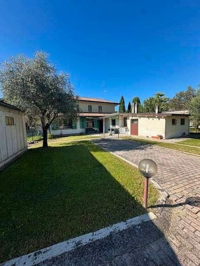 Casa con 6 locali in vendita in Faé, Oderzo