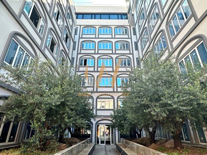 Appartamento trilocale in vendita in Via Giambattista Vico, Corso Trieste, Caserta