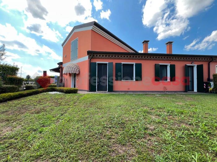 Appartamento bilocale in vendita in via Roma, Castelguglielmo