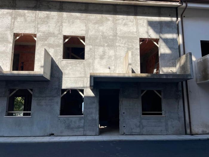Casa con 5 locali in vendita in Via Giudici Falcone e Borsellino, Santa Lucia del Mela