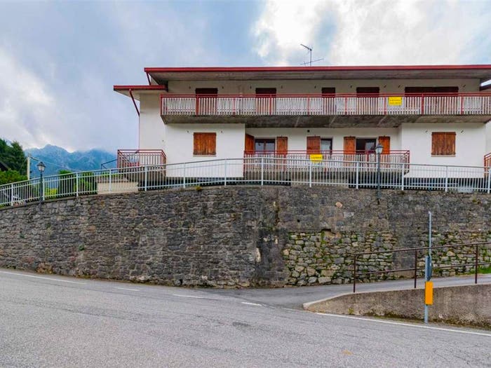 Appartamento bilocale in vendita in Via Belvedere, Serina