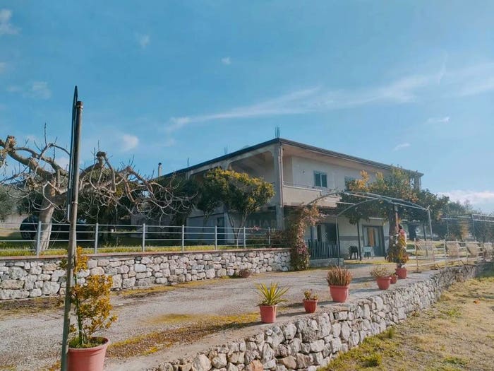 Casa con 6 locali in vendita in Contrada Santa Lucia, Guardia Sanframondi