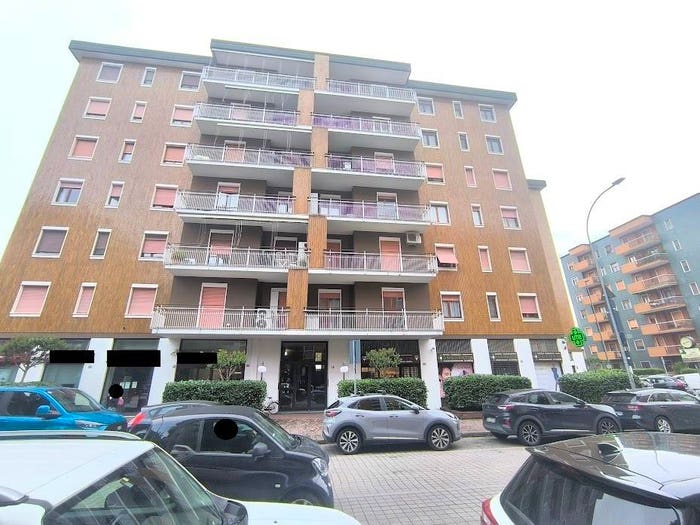 Appartamento quadrilocale in vendita in Via della Resistenza, Centro, Opera