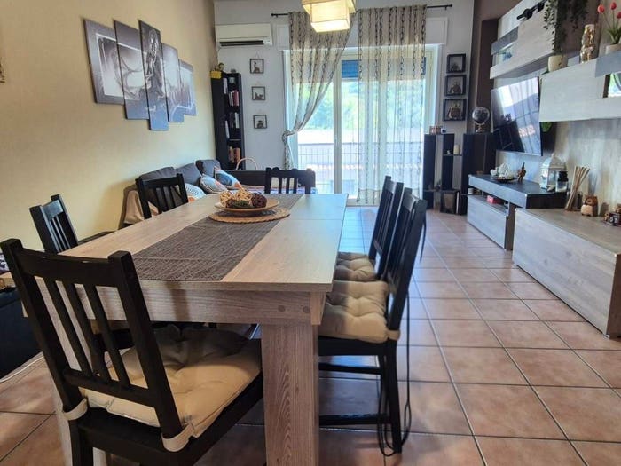 Appartamento quadrilocale in vendita in Via Alessandro Manzoni, Centro, Spadafora