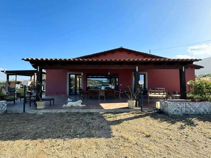 Casa con 5 locali in vendita in Corso Bernardo Mattarella, Centro, Castellammare del Golfo