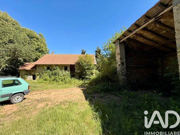 Casa con 5 locali in vendita in Localit  CAMPOROSSO, Calizzano