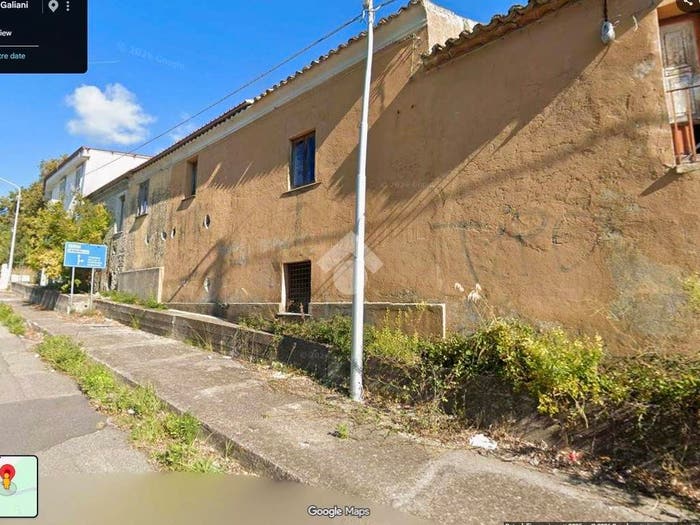 Appartamento con 6 locali in vendita in Viale Ferdinando Gagliani, Pontegrande Sant'Elia, Catanzaro