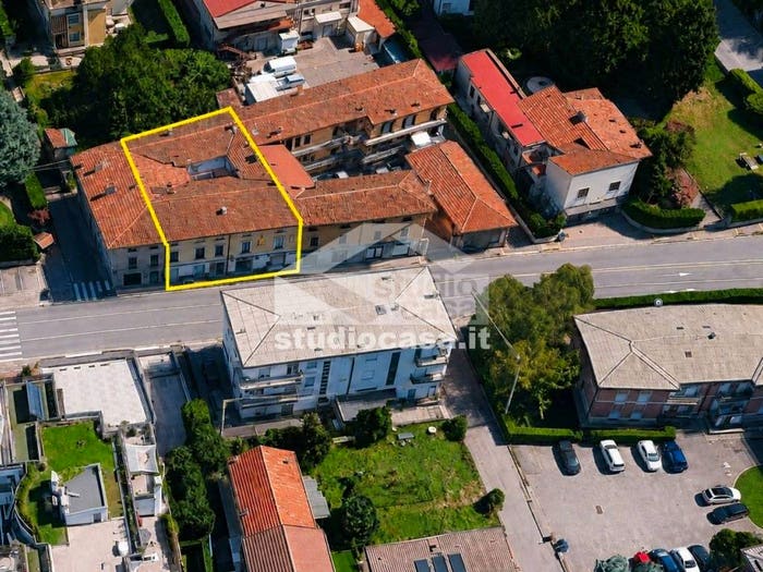 Appartamento bilocale in vendita in Via Ruggeri Da Stabello, Valverde, Bergamo