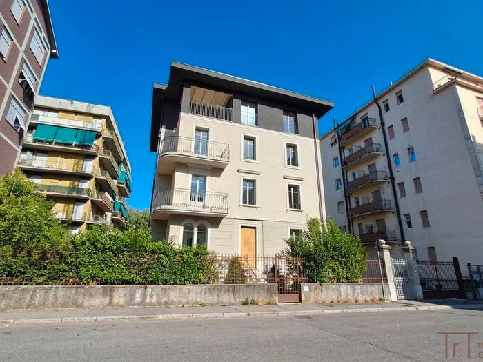 Appartamento quadrilocale in vendita in Via Guglielmo Longo, Corridoni, Bergamo
