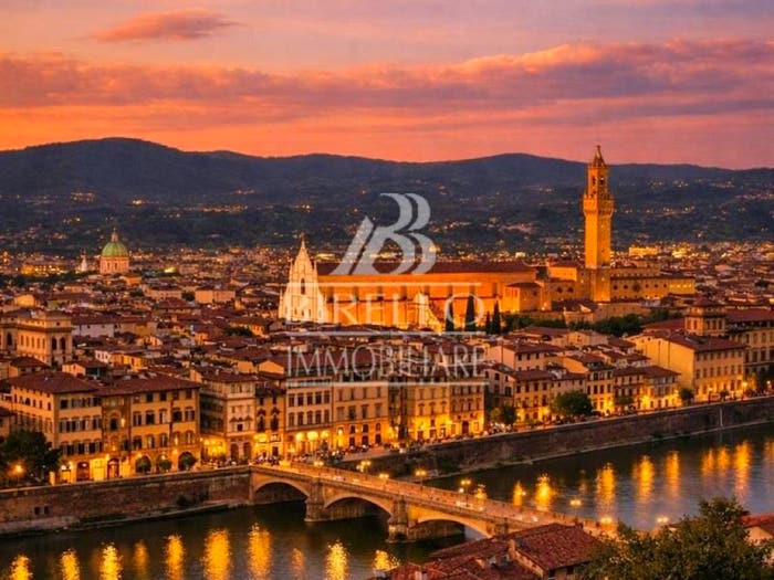 Appartamento trilocale in vendita in Costa dei Magnoli, San Niccolò, Firenze