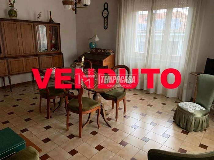 Casa trilocale in vendita in Via Luciano Manara, Cascina del Sole Cassina Nuova, Bollate