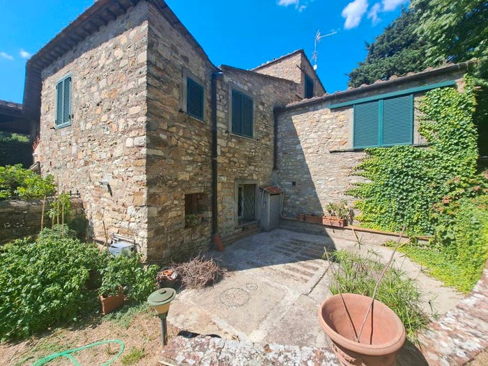 Casa con 6 locali in vendita in Via delle Serre, Serpiolle, Firenze