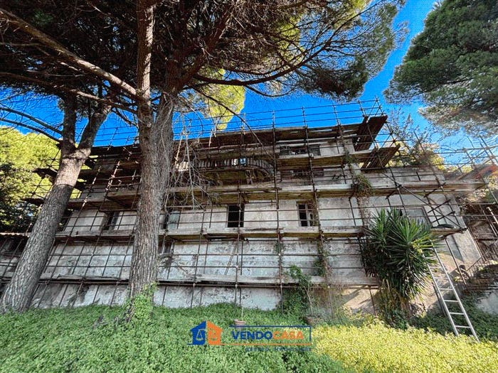 Casa in vendita in Salita Belvedere, Belvedere, Genova