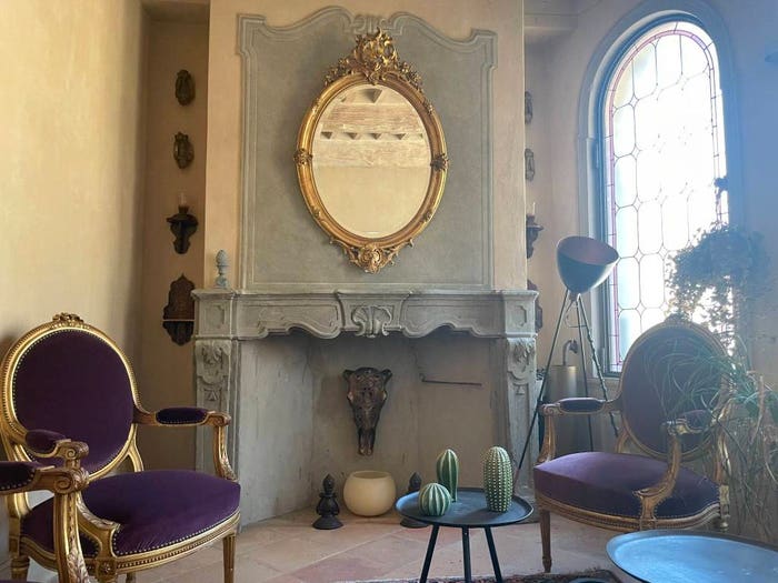 Appartamento quadrilocale in vendita in Borgo Regale, Centro Storico, Parma