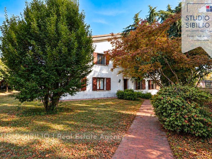 Casa con 6 locali in vendita in Cesole, Marcaria