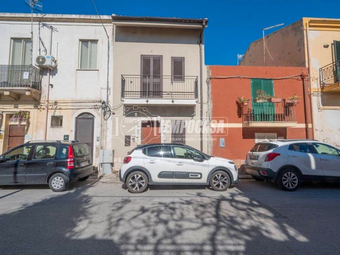 Appartamento trilocale in vendita in Località Galati Marina, Galati, Messina