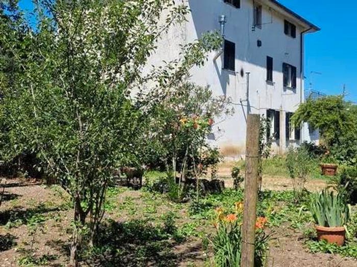 Casa con 6 locali in vendita in Via Monte Cicuto, Atina
