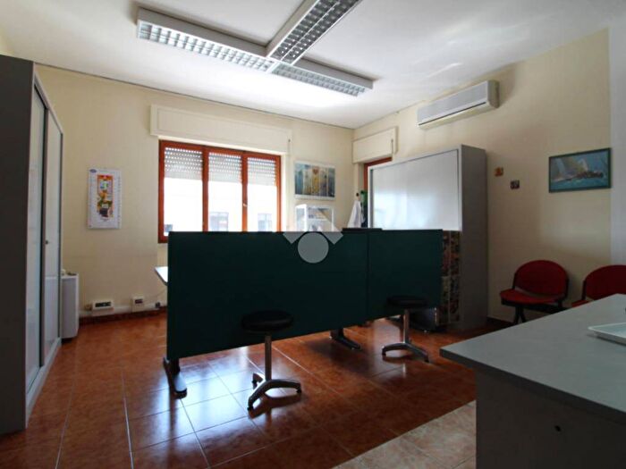 Appartamento quadrilocale in vendita in Via Nazionale Appia, Casagiove