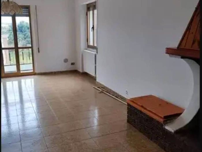 Appartamento con 6 locali in vendita in Corso Savoia, Centro, Arielli