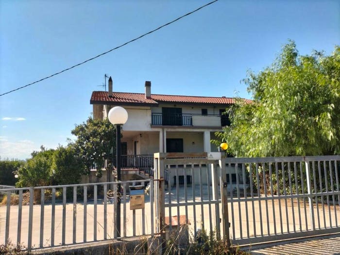 Casa con 6 locali in vendita in Via Sant' Egidio, Centro, Lanciano