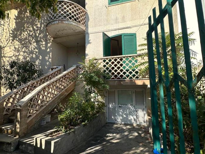 Casa quadrilocale in vendita in Via Cristoforo Colombo, Campomarino, Maruggio