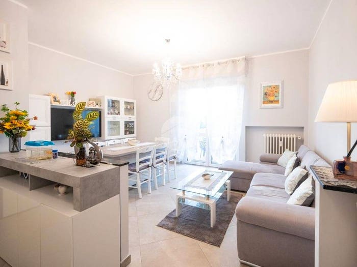 Appartamento quadrilocale in vendita in Via Bruino Comune del Piemonte, Centro, Volvera