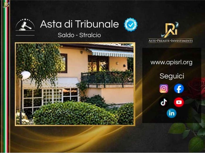Casa con 6 locali in vendita in Via Grazia Deledda, Centro, Agrate Brianza