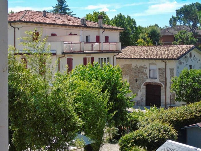 Casa con 6 locali in vendita in Via Milano, Centro, Peschiera del Garda