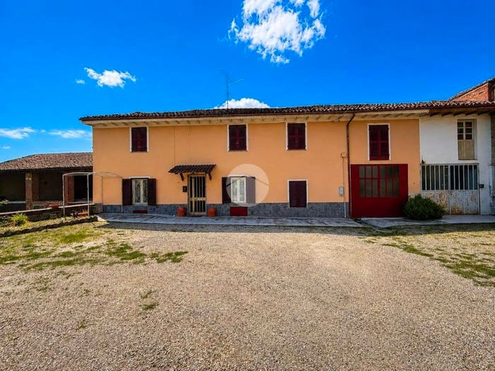 Casa con 5 locali in vendita in Via Roma, Centro, Calliano