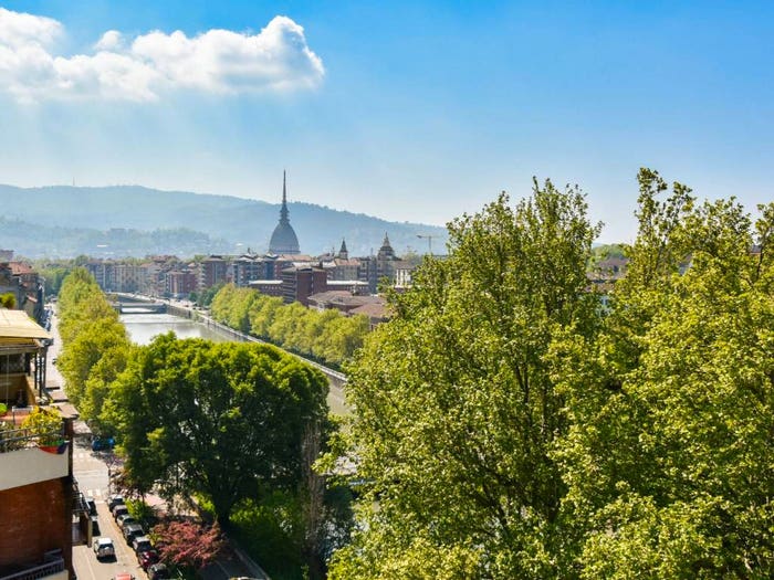Appartamento con 5 locali in vendita in Lungodora Firenze, Aurora, Torino
