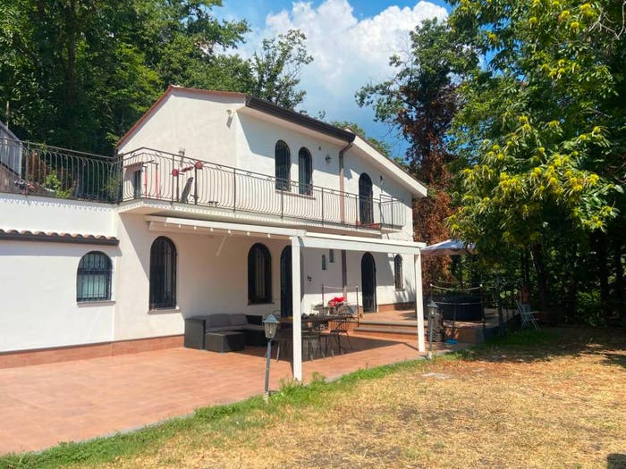 Casa quadrilocale in vendita in Via Bonanno, Centro, Zafferana Etnea