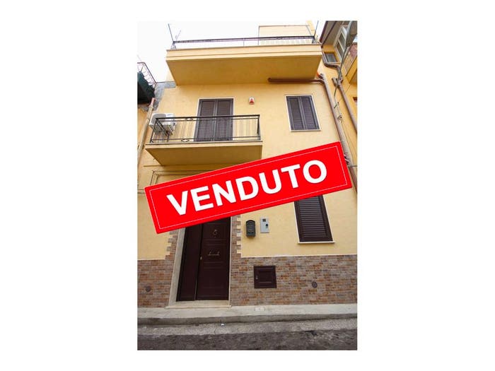 Casa con 5 locali in vendita in Via Alessandria, Centro, Bagheria