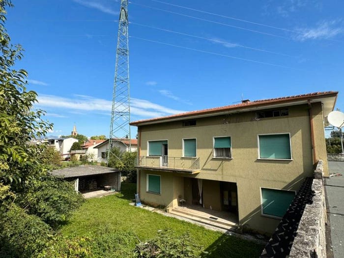 Casa con 6 locali in vendita in Via Esperanto, Centro, Cordenons