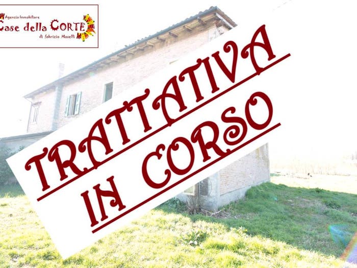 Casa con 6 locali in vendita in Via dei Tigli, Cento Paese, Cento