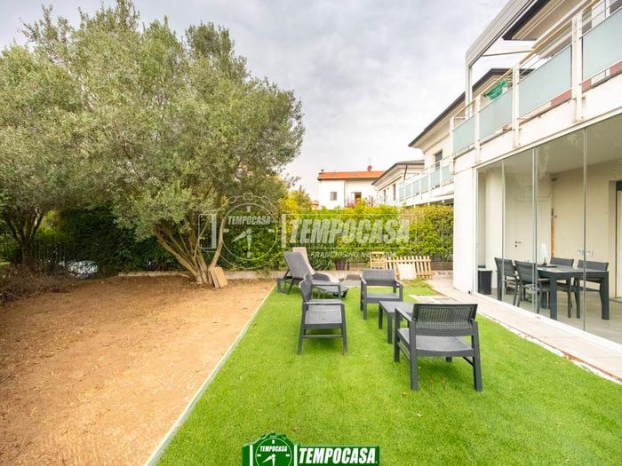 Appartamento quadrilocale in vendita in Via Alberto da Giussano, Centro, Capriate San Gervasio