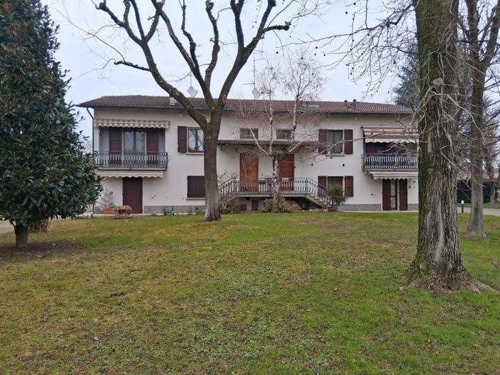 Casa con 6 locali in vendita in Centro, Cavriago