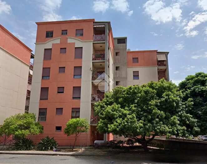 Appartamento quadrilocale in vendita in Via Guglielmo Marconi, Reggio Calabria