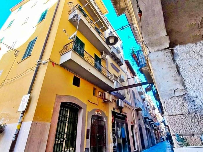 Casa quadrilocale in vendita in via dell'Indipendenza, Gaeta