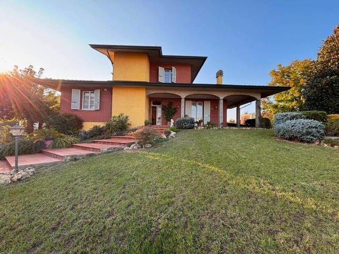 Casa con 6 locali in vendita in Via Nure, Roveleto, Cadeo