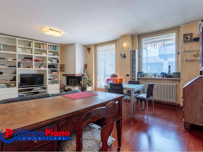 Casa con 5 locali in vendita in Via Trottechien, Centro, Aosta